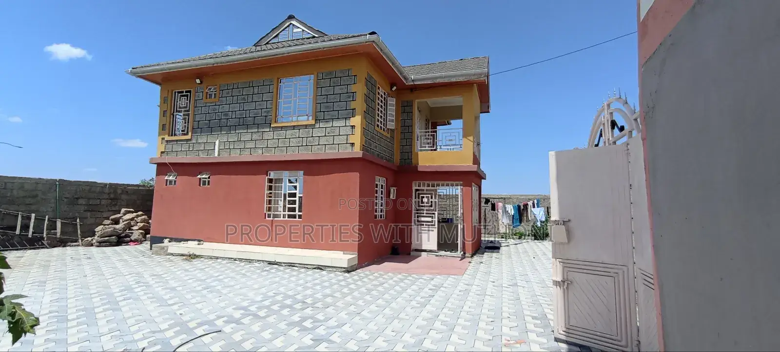 4bdrm Maisonette in Muthwani for sale