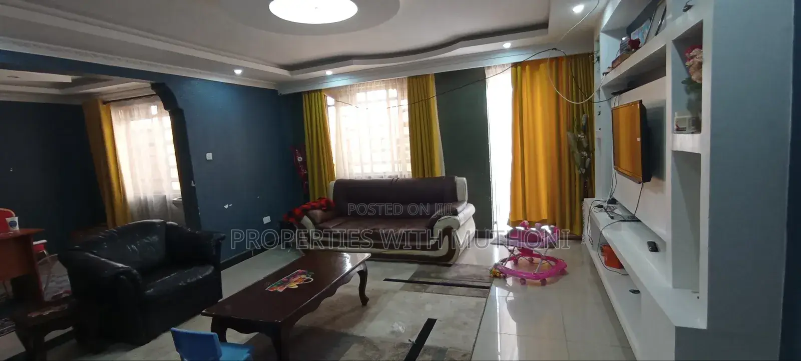 4bdrm Maisonette in Muthwani for sale