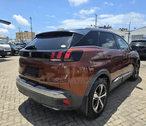 Peugeot 3008 2018 Brown
