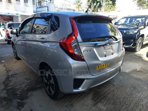 Honda Fit EX-L 2018 Silver