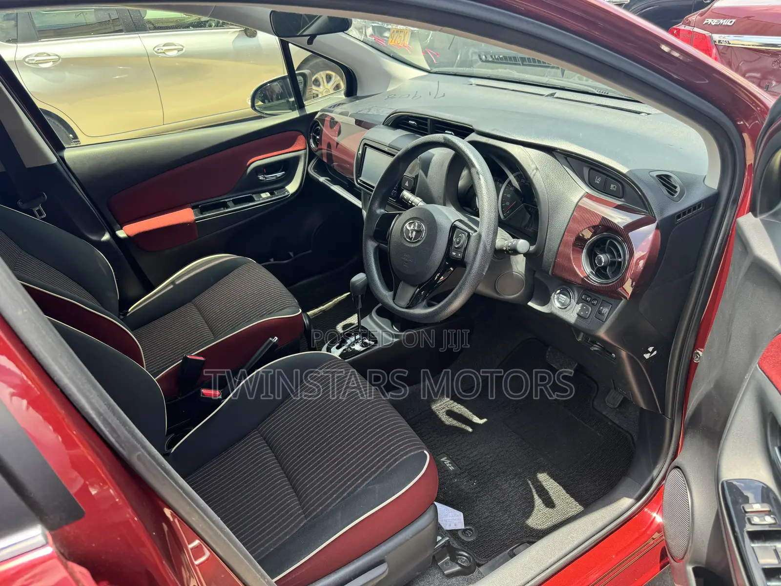 Toyota Vitz 1.3 FWD 5dr 2018 Red