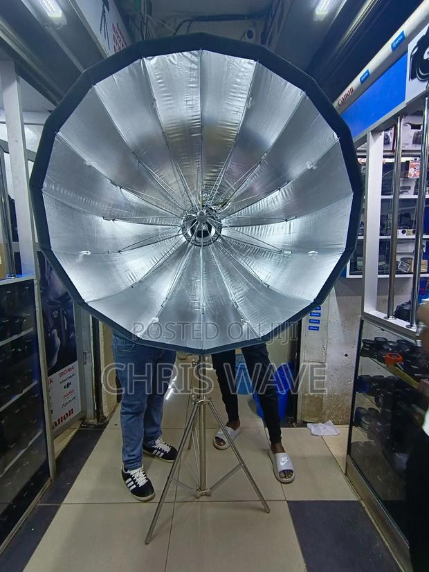 Complete Beauty Dish With Stand and Bracket - thumbnail 2