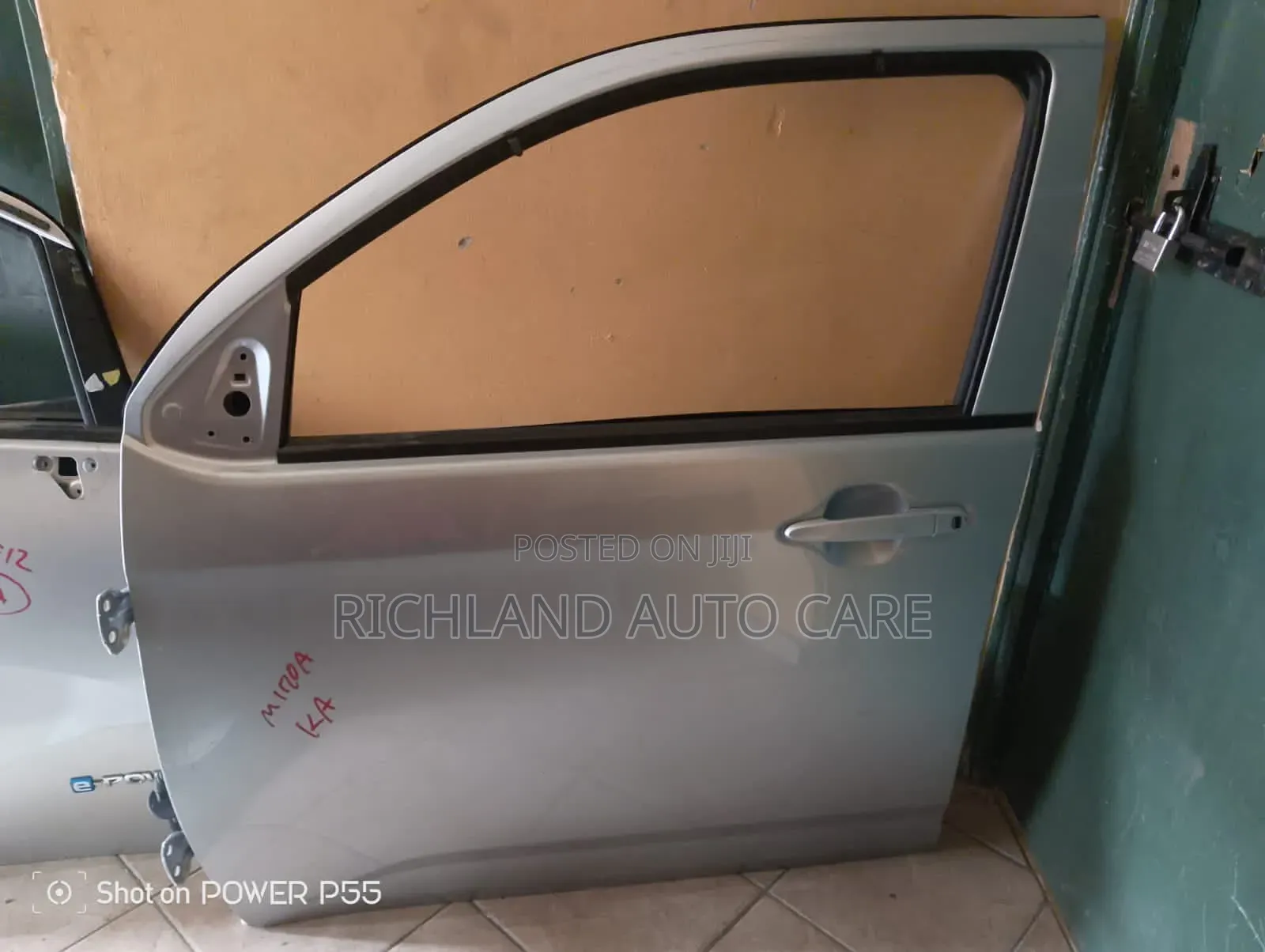 Door Passo M700 Front Left Side