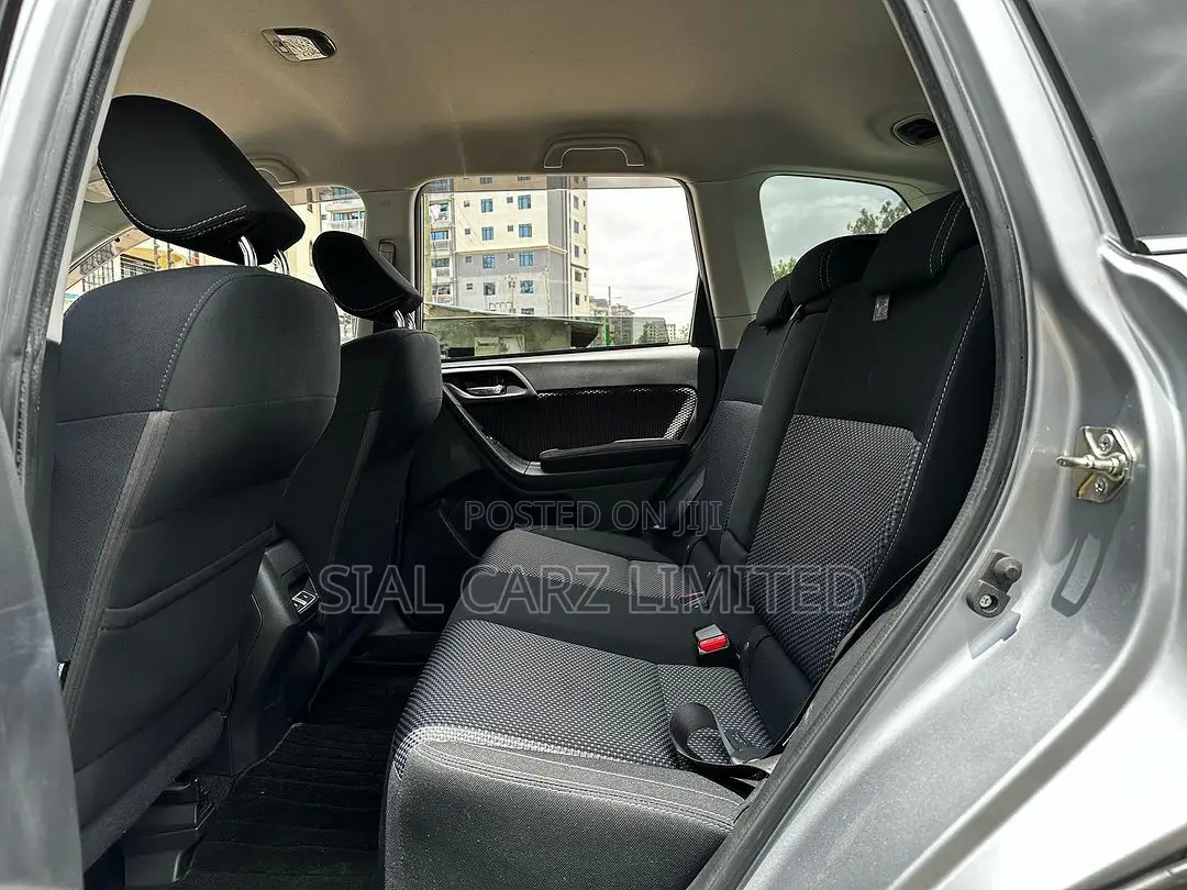Subaru Forester 2.0XT Touring AWD 2016 Gray