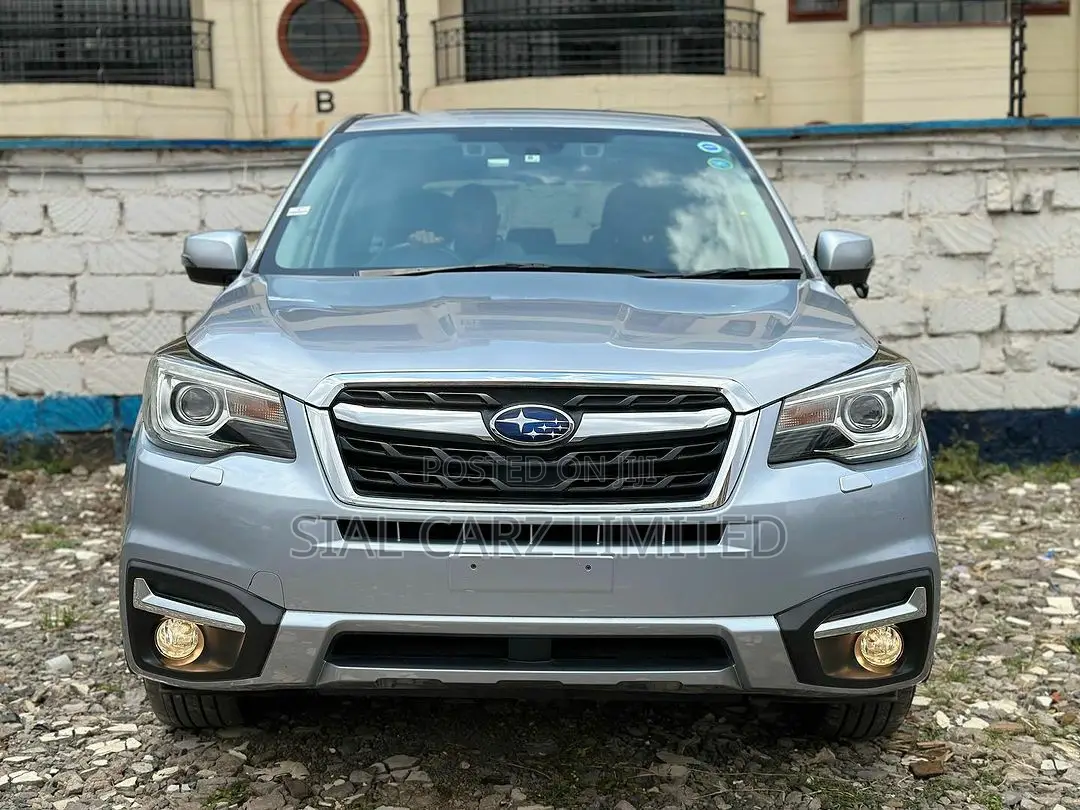 Subaru Forester 2.0XT Touring AWD 2016 Gray