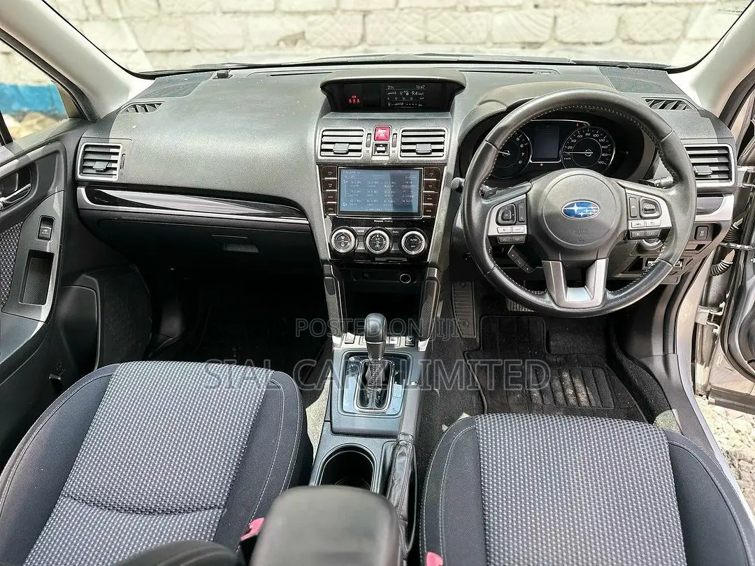Subaru Forester 2.0XT Touring AWD 2016 Gray