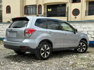 Subaru Forester 2.0XT Touring AWD 2016 Gray