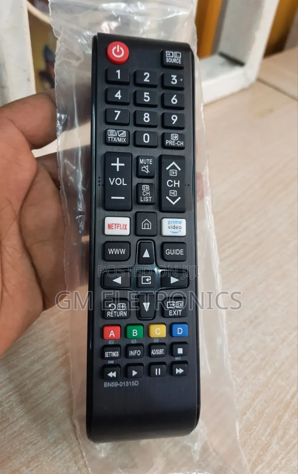 High Quality Samsung Smart Tv Remote + Batteries.