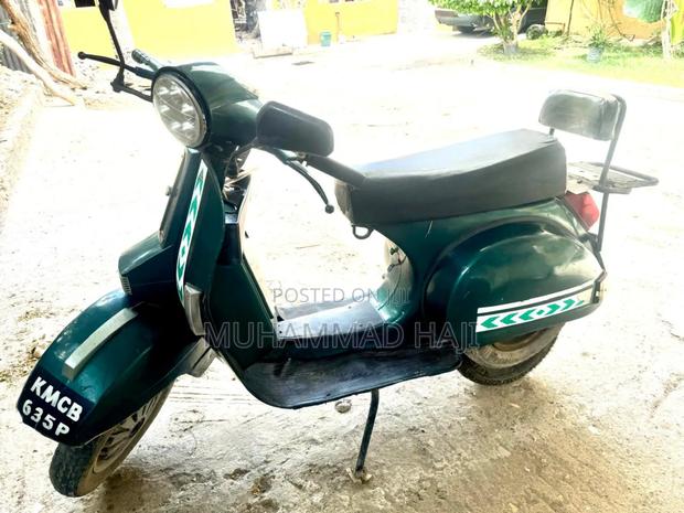 Piaggio Scooter 2009 Green - thumbnail 4