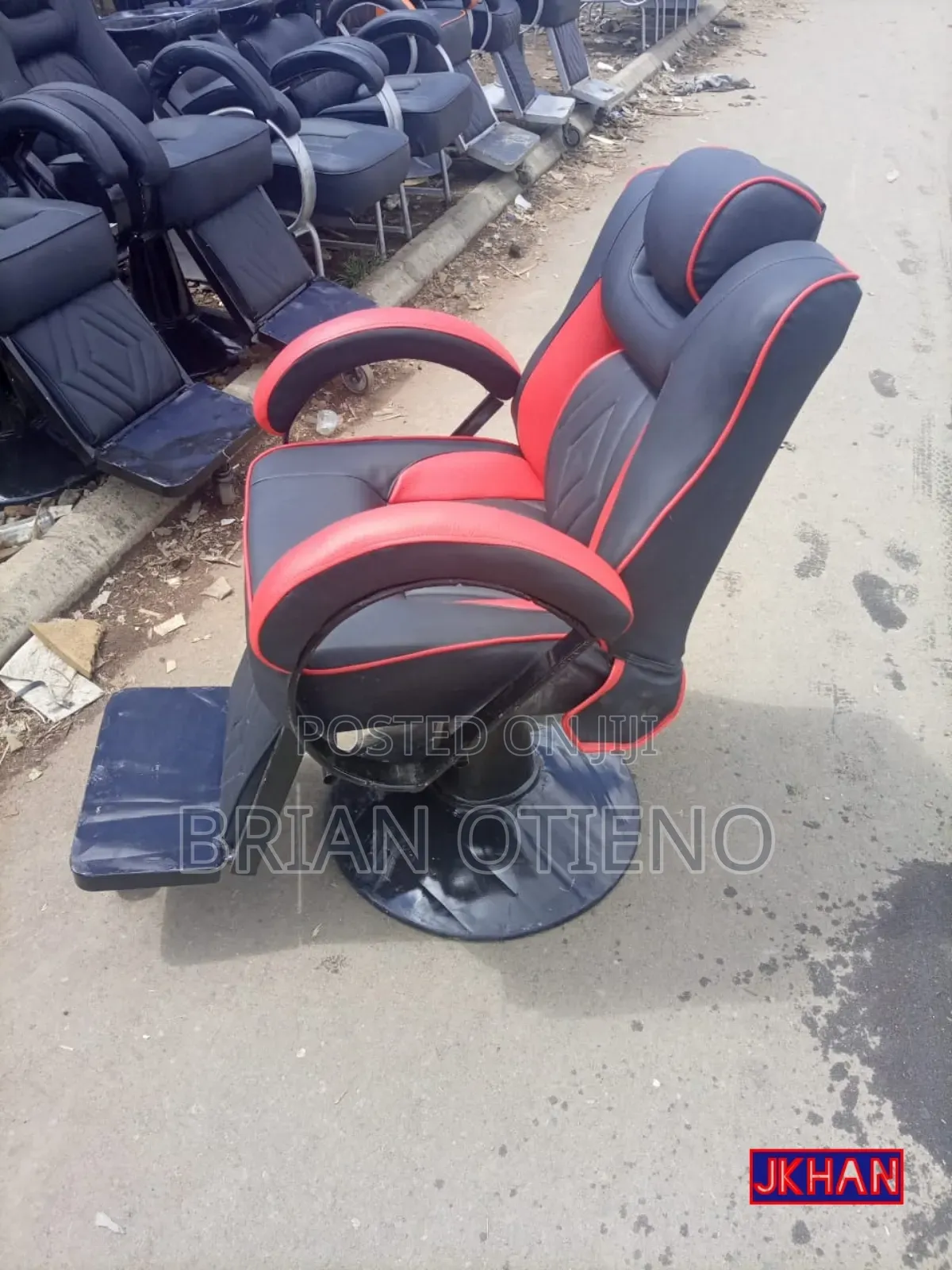 Standard Barber Chairs
