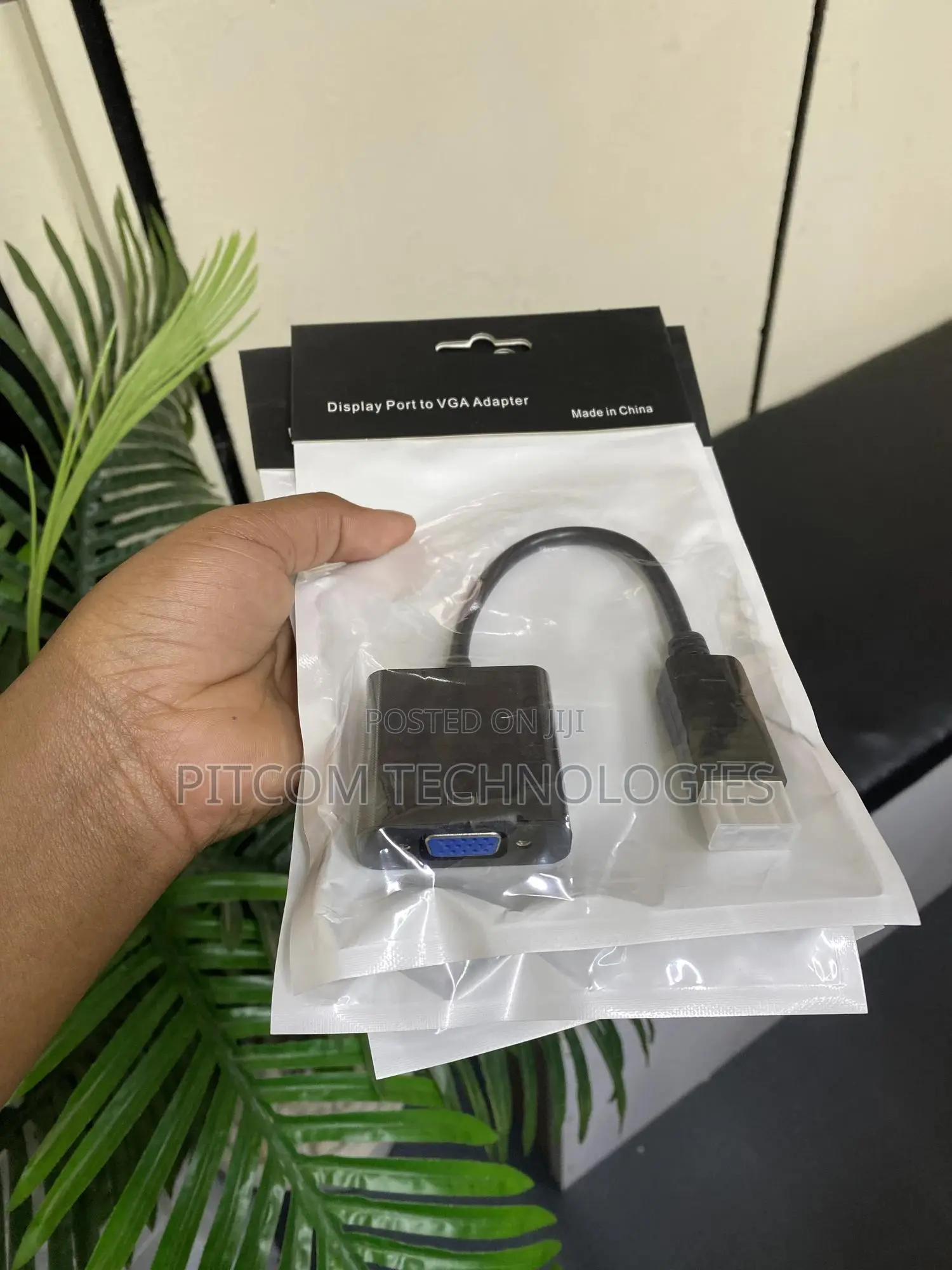 Display to VGA Adapter