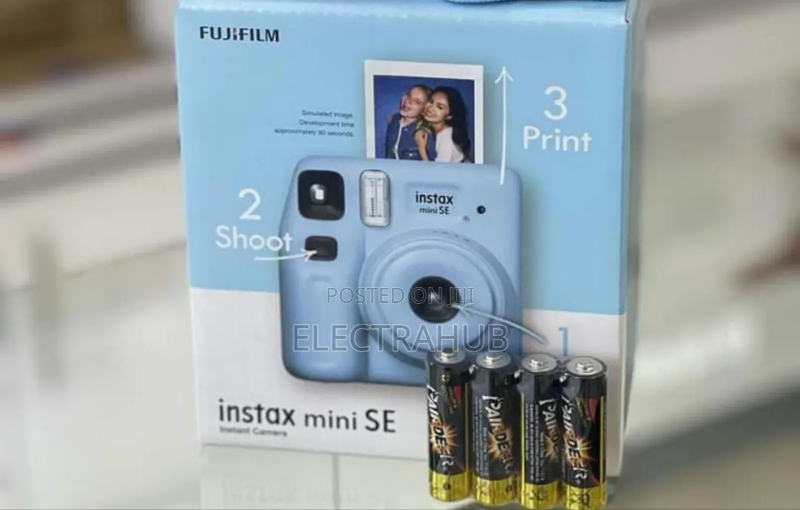 New Fujifilm Instax Mini Se Camera Sealed in a Shop