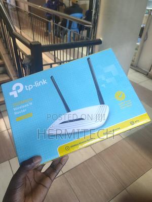 Tp Link 300mbps Wireless Router Tl-Wr841n 4 Ports