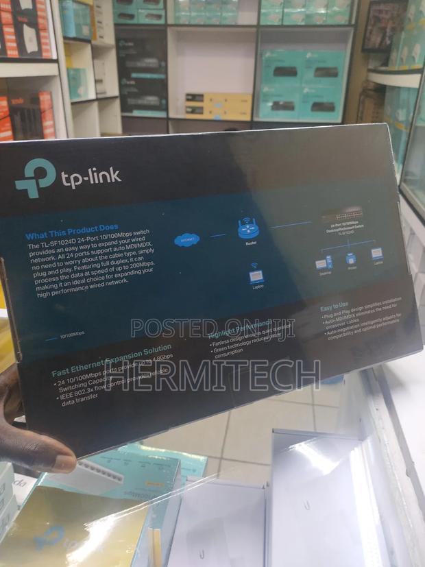 Tp Link 24 Port 10/100 MBPS Desktop/Rackmount Switch - thumbnail 3