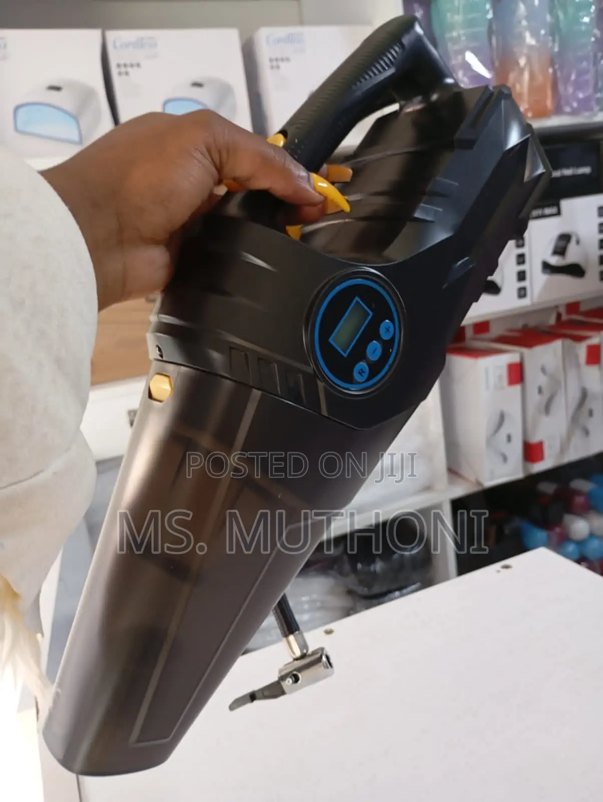 Portable Handheld Car Tyre Inflator and Vacuum Cleaner