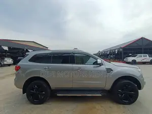 Ford Everest 2017 Black