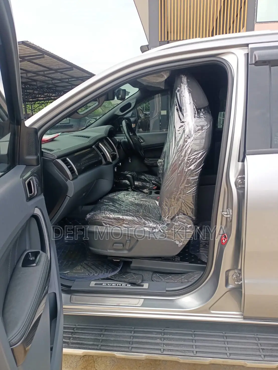 Ford Everest 2017 Black