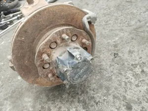 Nissan Terrano Complete Hub