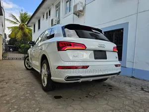 Audi Q5 2018 White