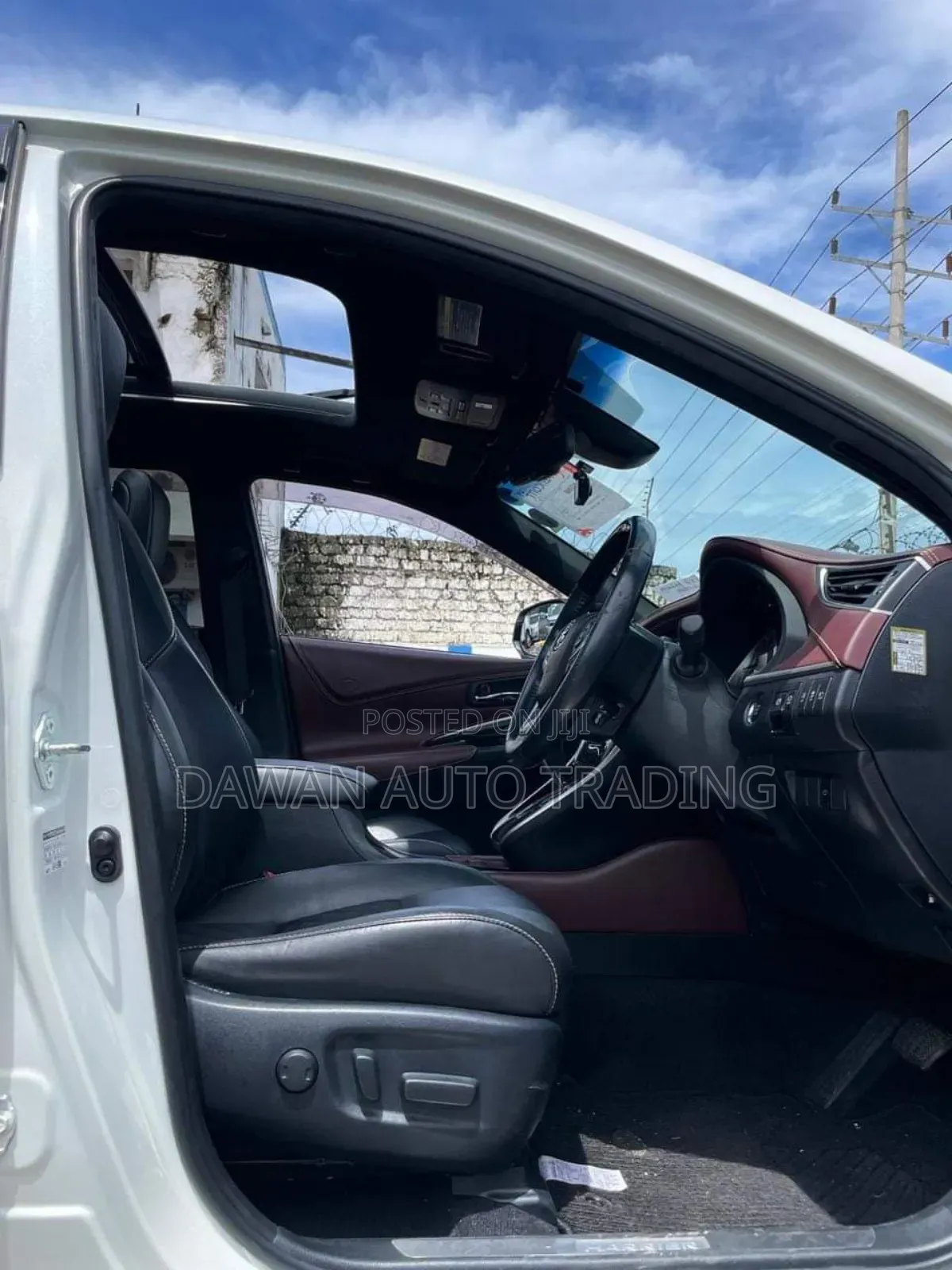 Toyota Harrier 2.0 2017 White