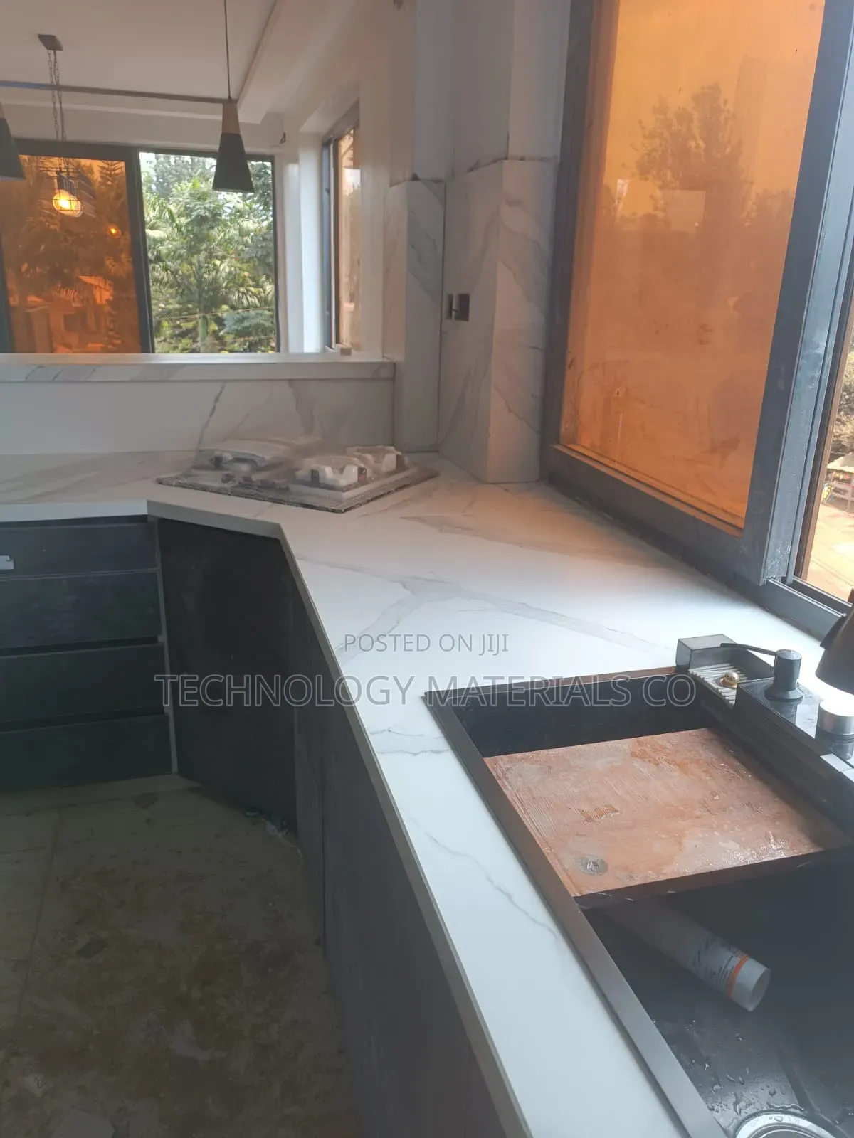 White Grey Sintered Stone (3200*1600*12mm)