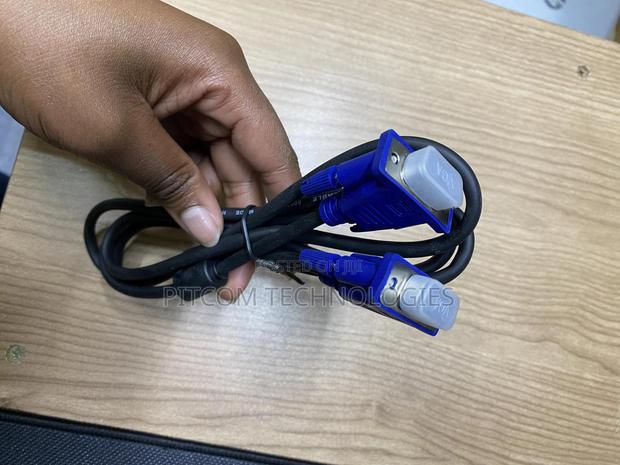 Desktop VGA Cable - thumbnail 3