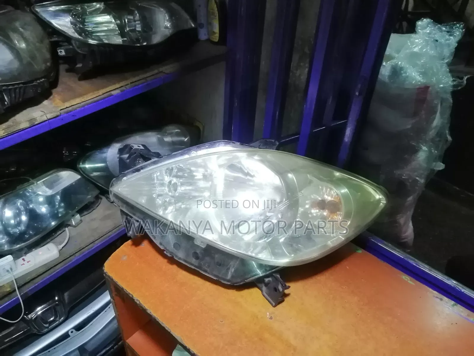 Mazda Demio 2005/2007 Non Xenon Head Lamp, Clean EX Japan