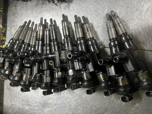 Injector Nozzle No4c Engine Both Trucks N Coasters - thumbnail 5