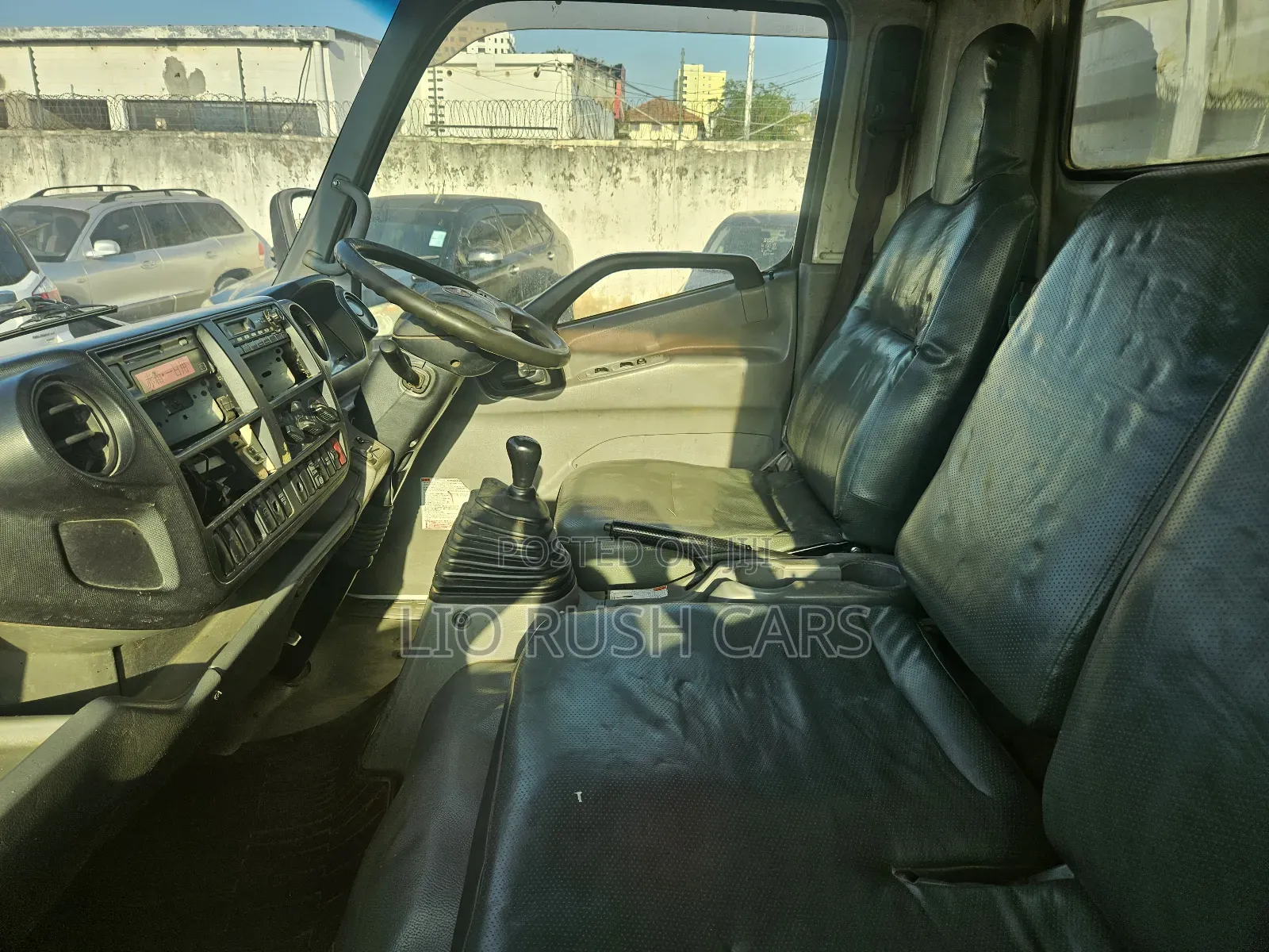 Hino Dutro