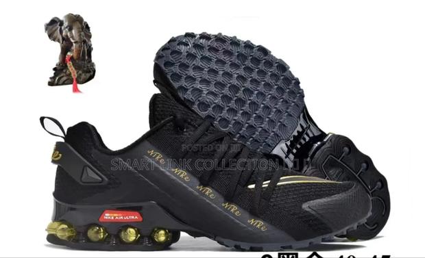 Nike Air Max Sneakers - thumbnail 2