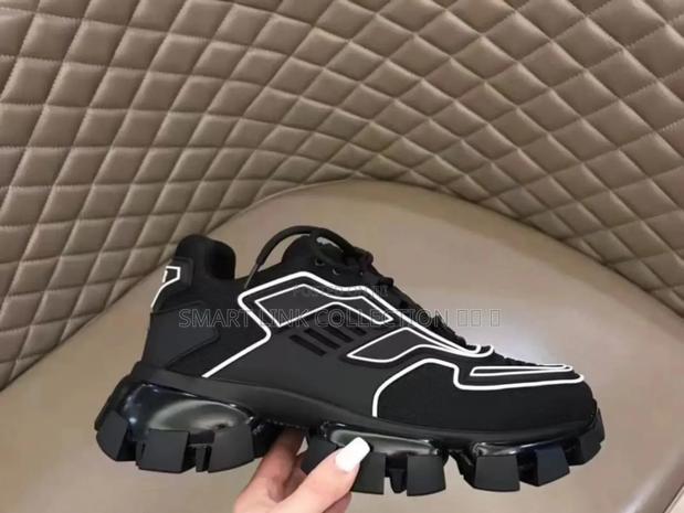 New PRADA  - thumbnail 2