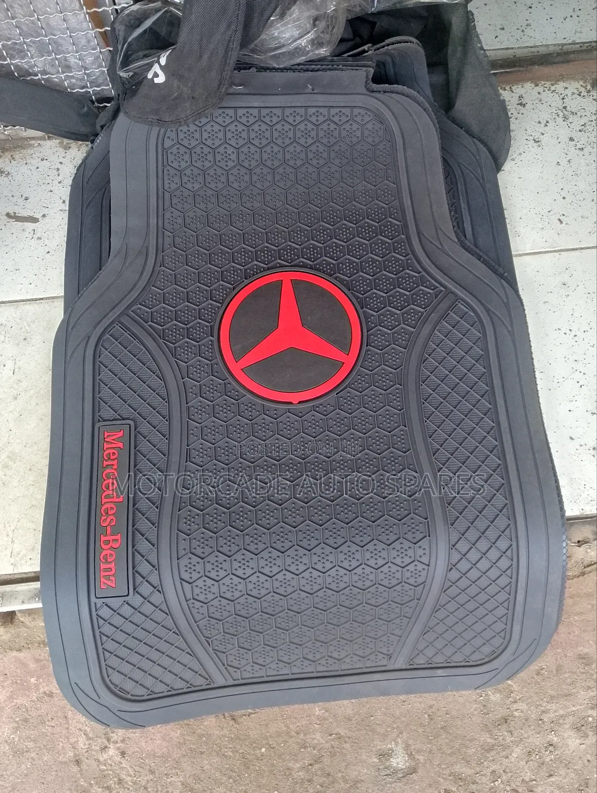 Mercedes Benz Universal Good Quality Floor Mats Set