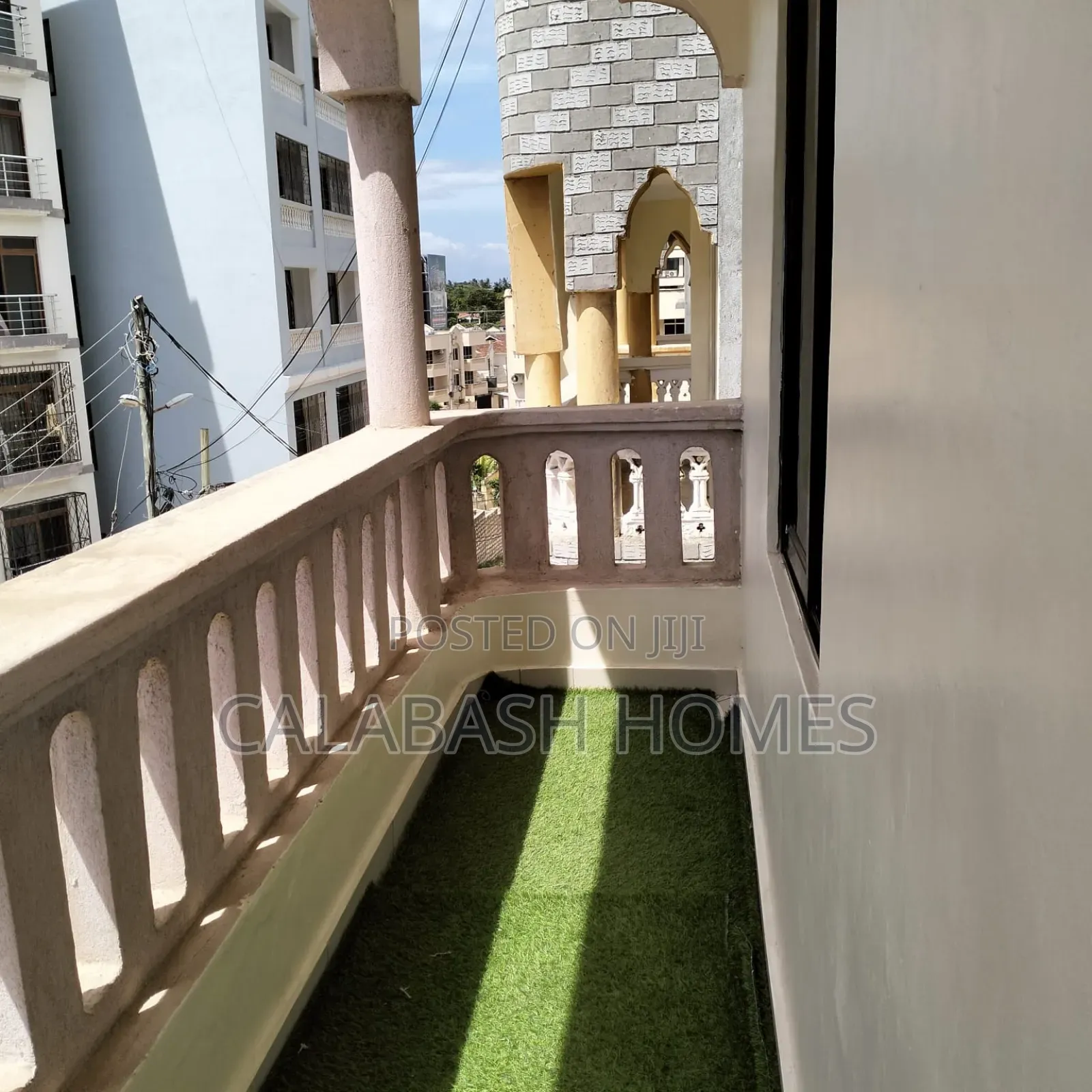 Bnb,Nyali,Links Rd,Behind Quickmatt,Ac,Balcony,Extra Sofa Bd