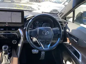 Toyota Harrier 2023 Gray