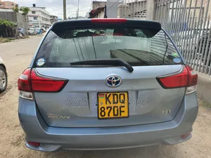 Toyota Corolla Fielder 2018 Blue