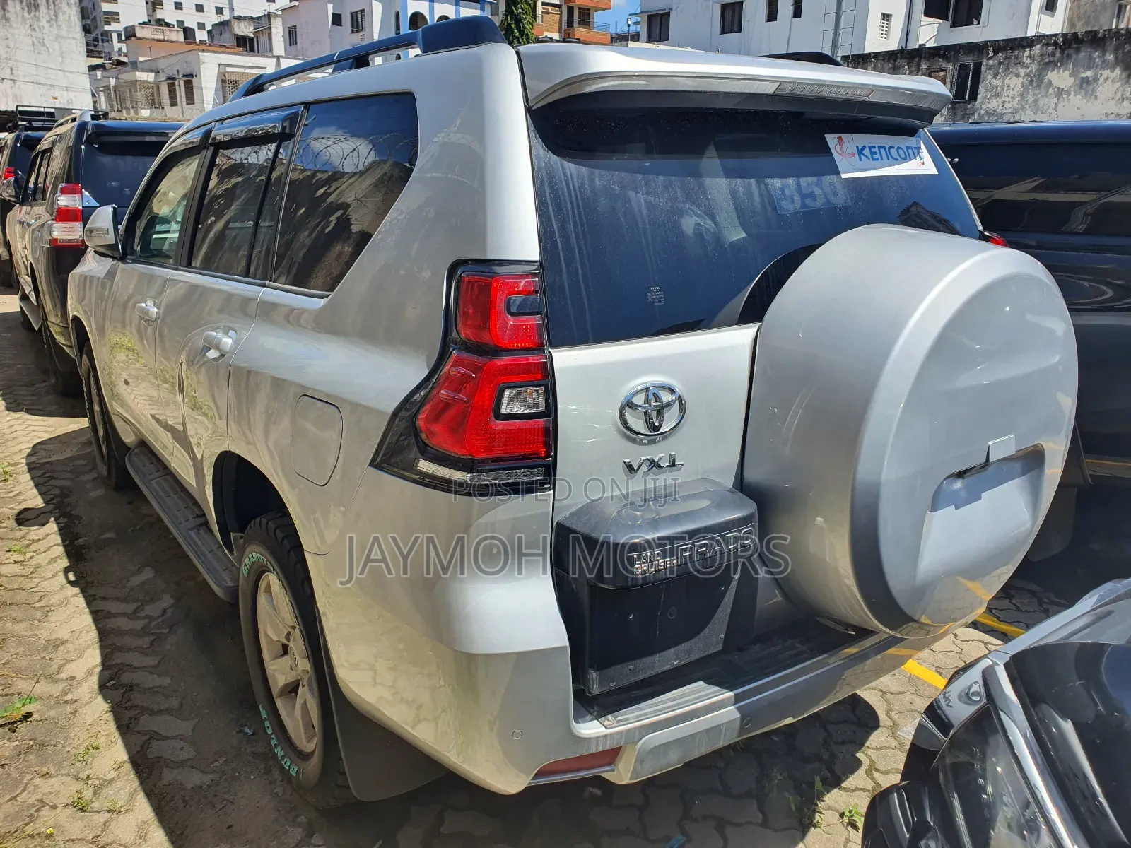 Toyota Land Cruiser Prado 2018 Silver