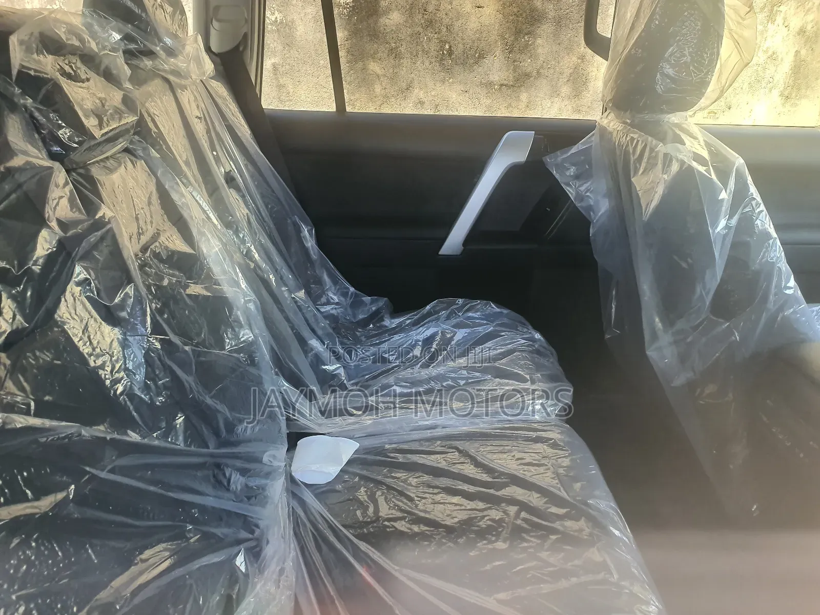 Toyota Land Cruiser Prado 2018 Silver