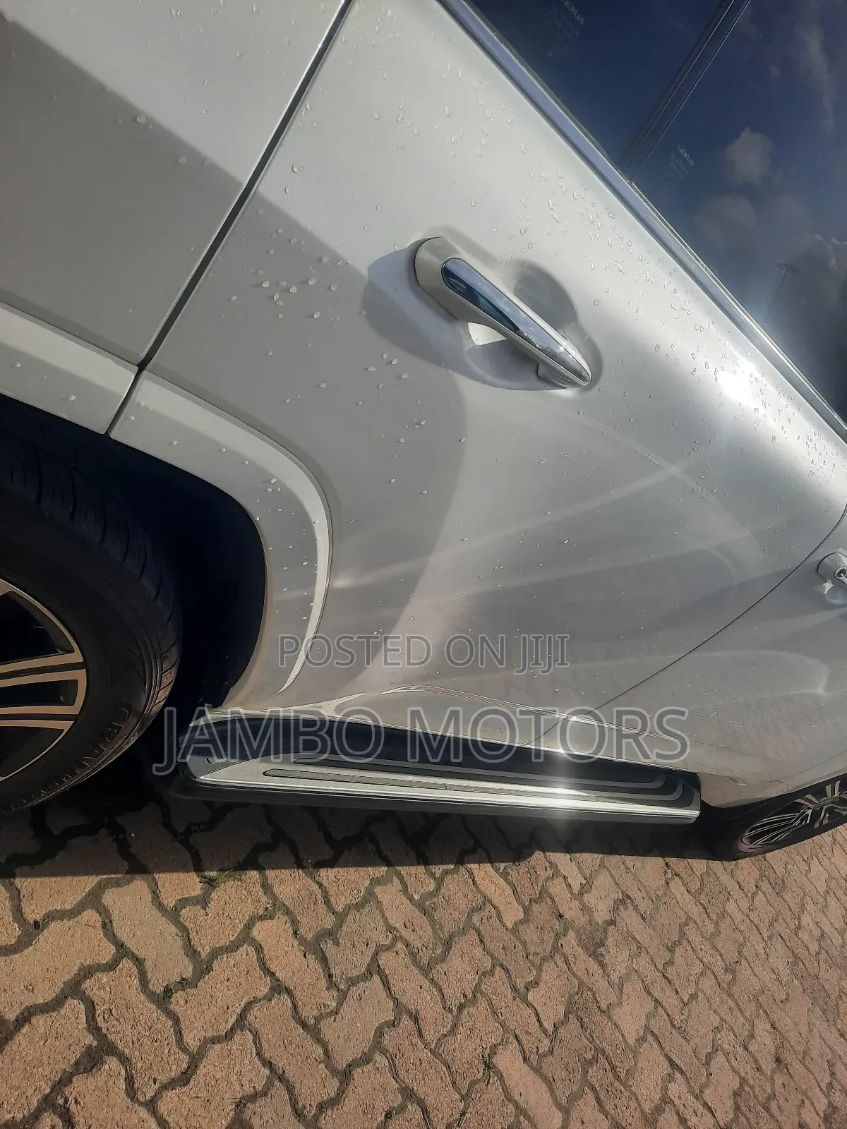Lexus LX 2023 White