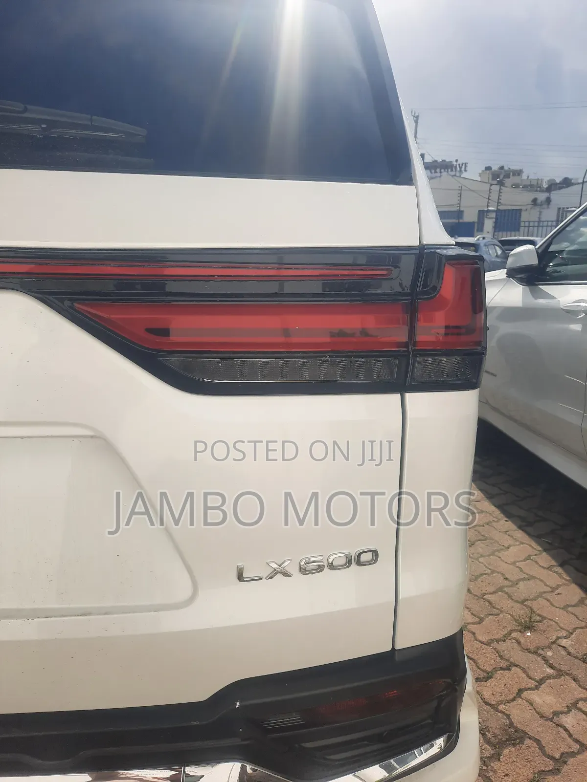 Lexus LX 2023 White