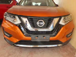 Nissan X-Trail 2018 Orange