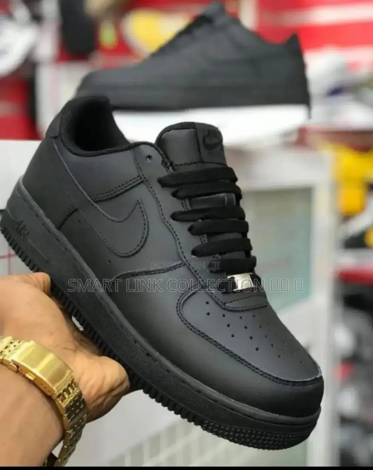 Airforce 1 Leather.. Offer🔥Offers🔥