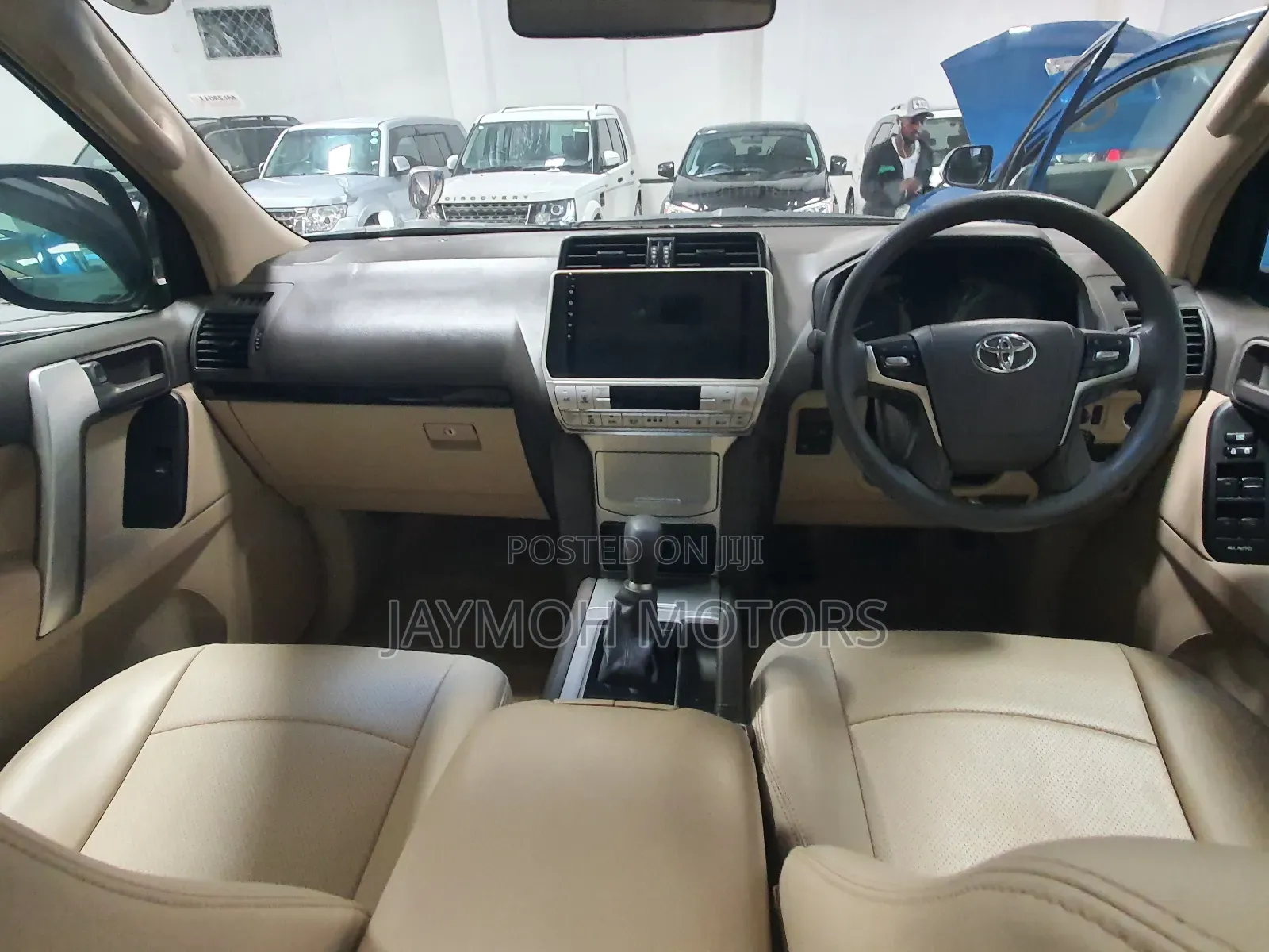 Toyota Land Cruiser Prado 2017 Gray