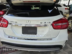 Mercedes-Benz CLA-Class 2018 White