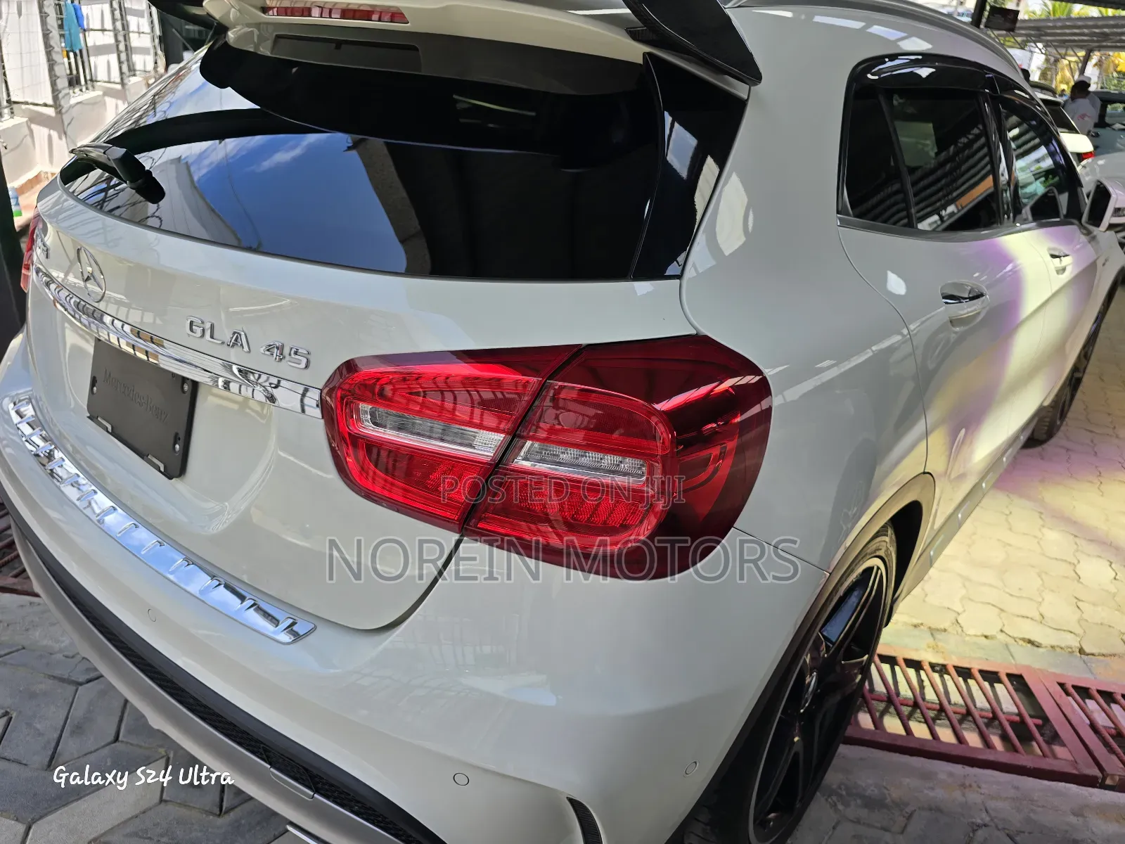 Mercedes-Benz CLA-Class 2018 White