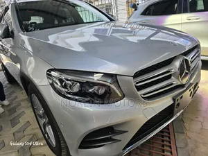 Mercedes-Benz GLC-Class 2018 Silver