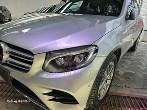 Mercedes-Benz GLC-Class 2018 Silver