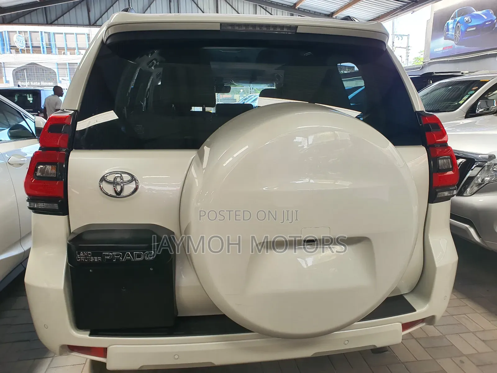 Toyota Land Cruiser Prado 2018 White
