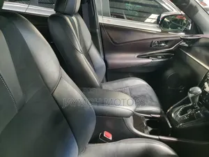 Toyota Harrier 2017 Red