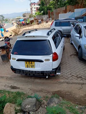 Nissan Advan 2001 White