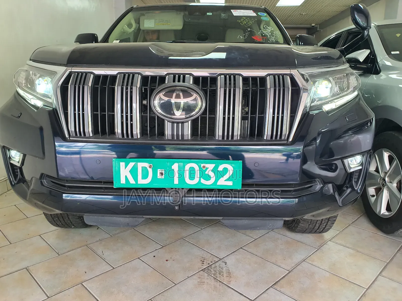 Toyota Land Cruiser Prado 2017 Purple